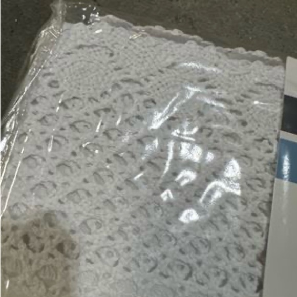 Crochet Valance; Swag and Tier Pair Curtain Collection 3pr 36” - Picture 3 of 5